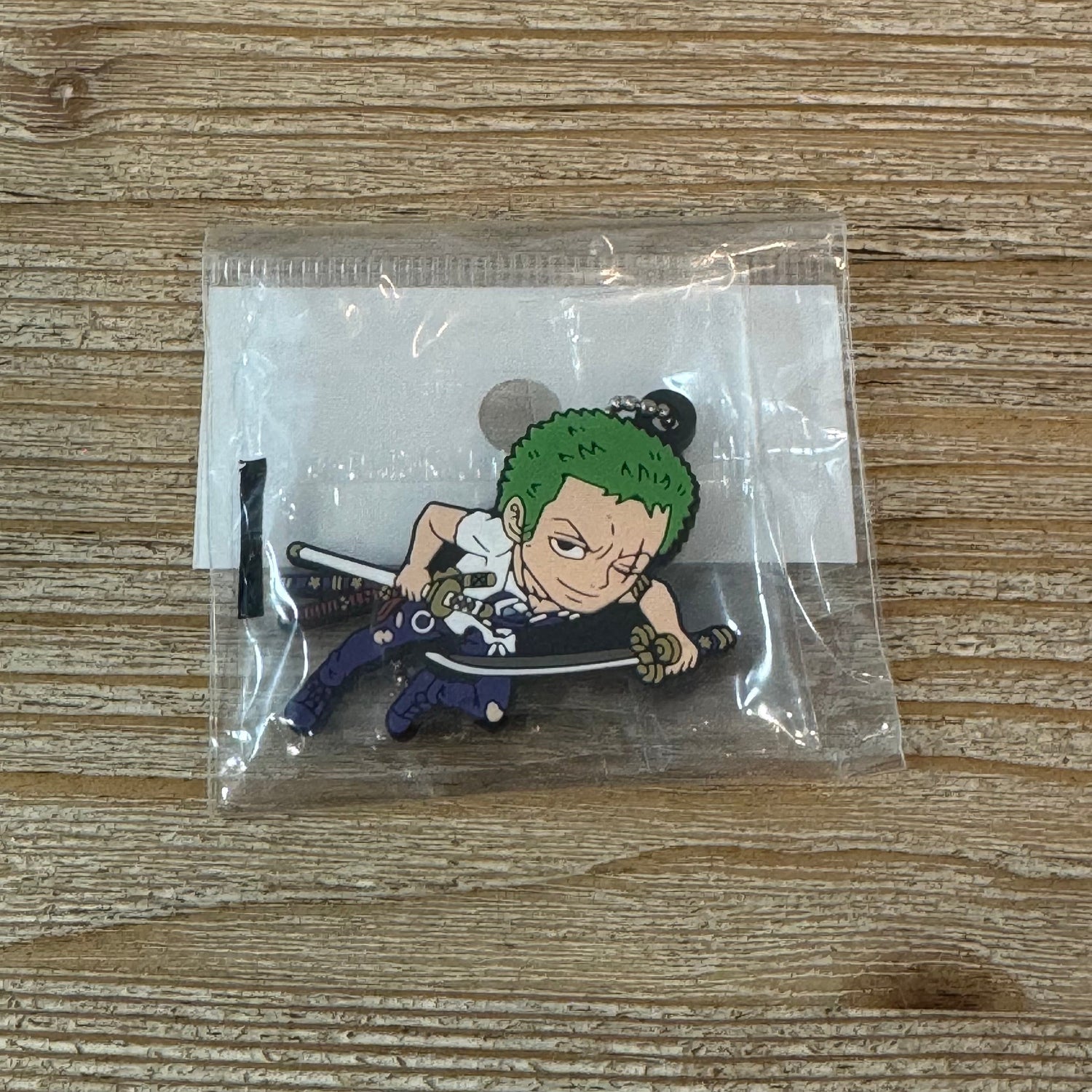 Zoro - Porte-clés PVC - One Piece Officiel — porte-clés officiel | Minitaku