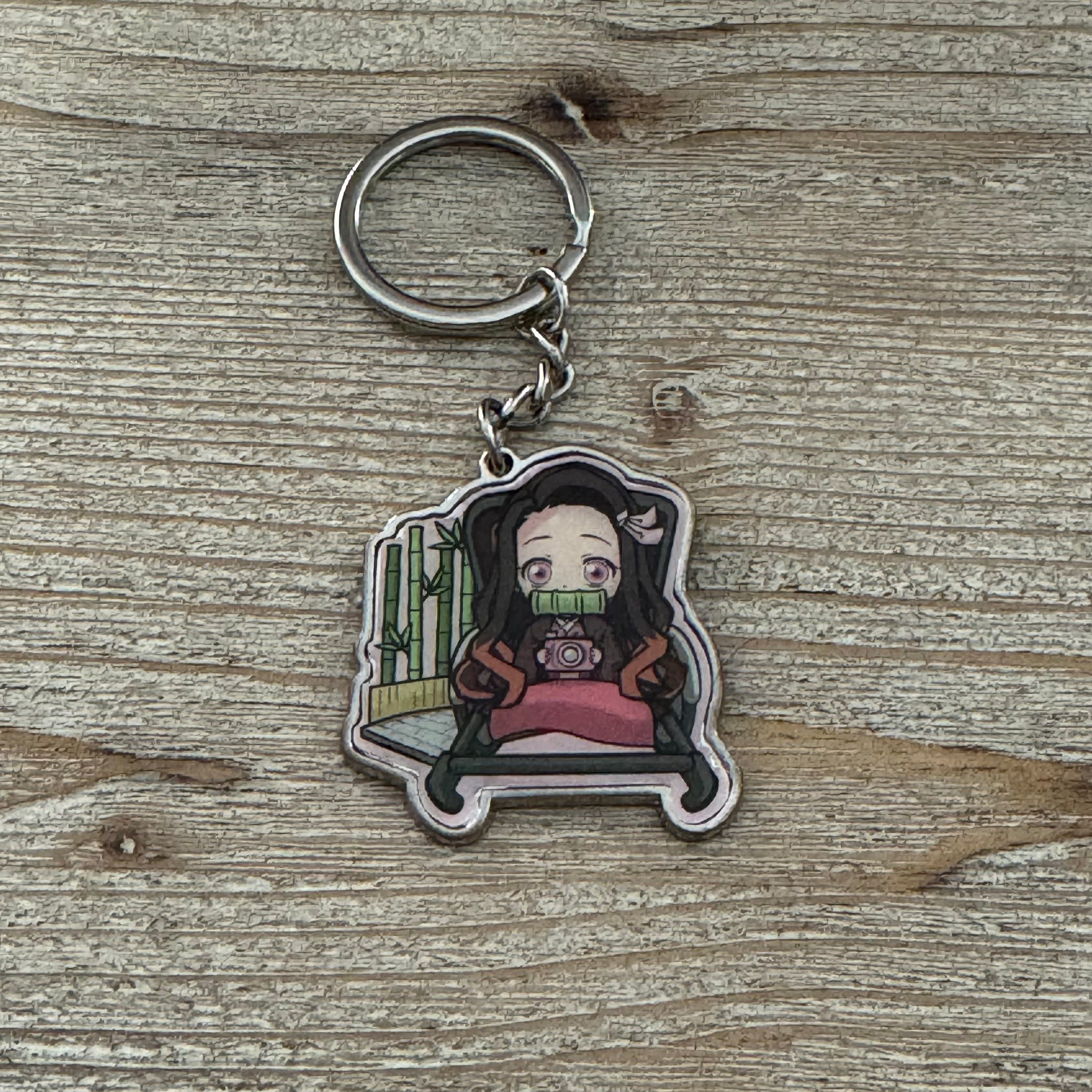 Nezuko en version mini – Porte-clés Demon Slayer officiel