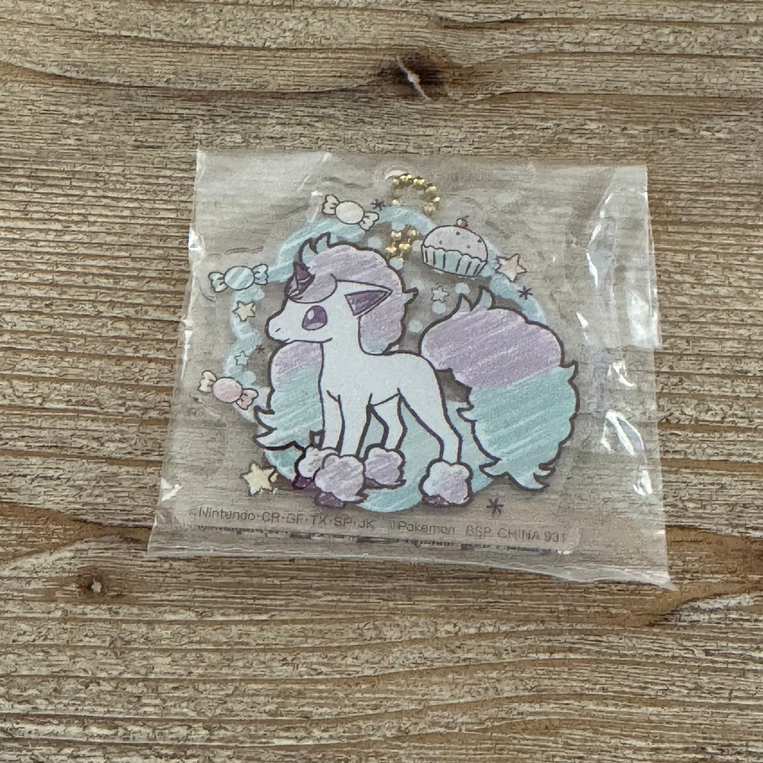 Ponyta de Galar : charme pastel en version porte-clés