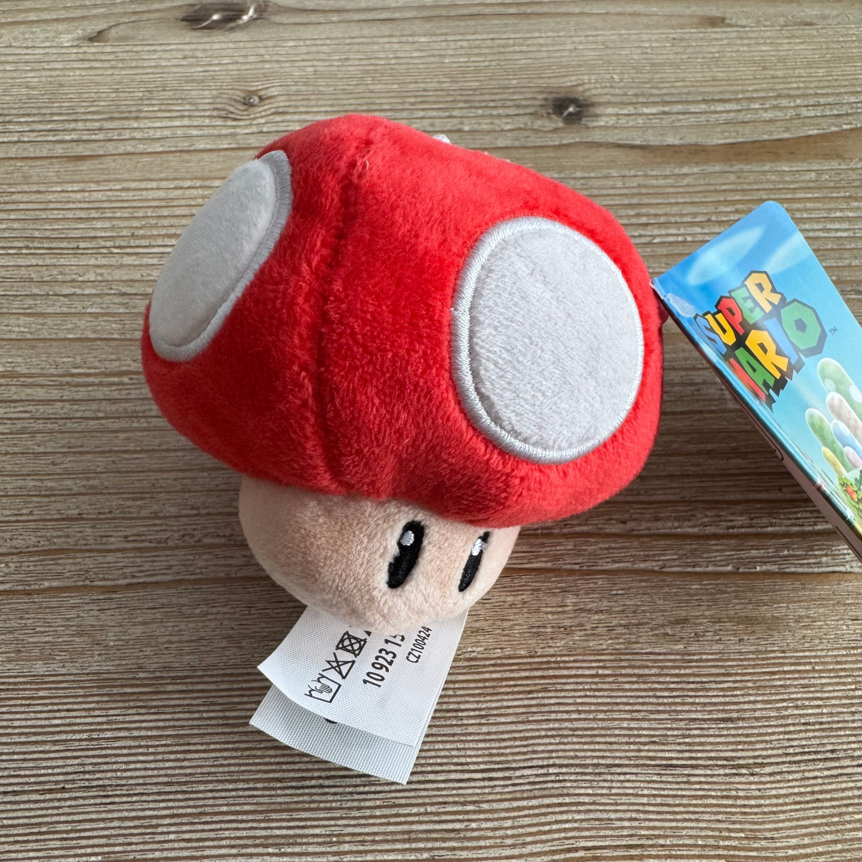 Champignon Rouge Peluche Nintendo – Goodies officiel anime | Minitaku