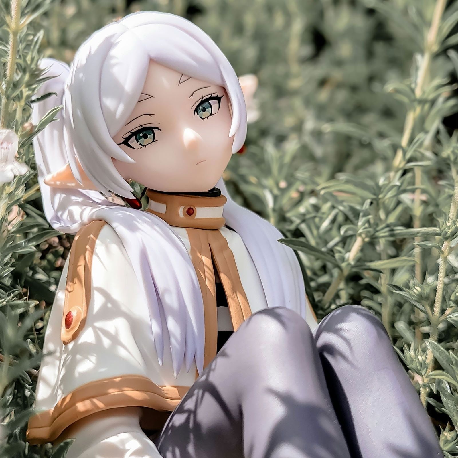 Figurine Frieren Frieren elCoCo – Goodies officiel anime | Minitaku