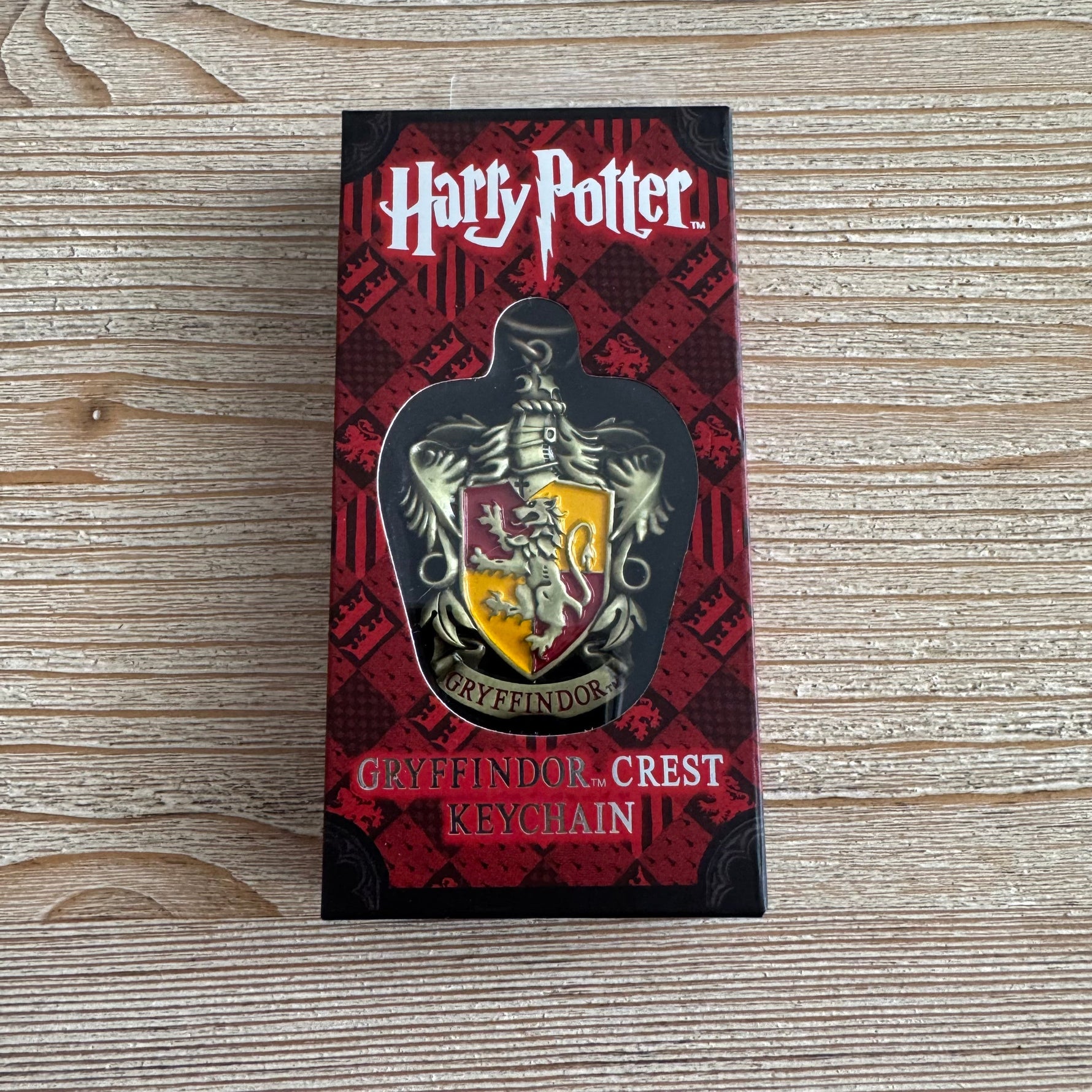Blason Gryffondor - Porte-clés métal - Harry Potter Officiel — porte-clés officiel | Minitaku
