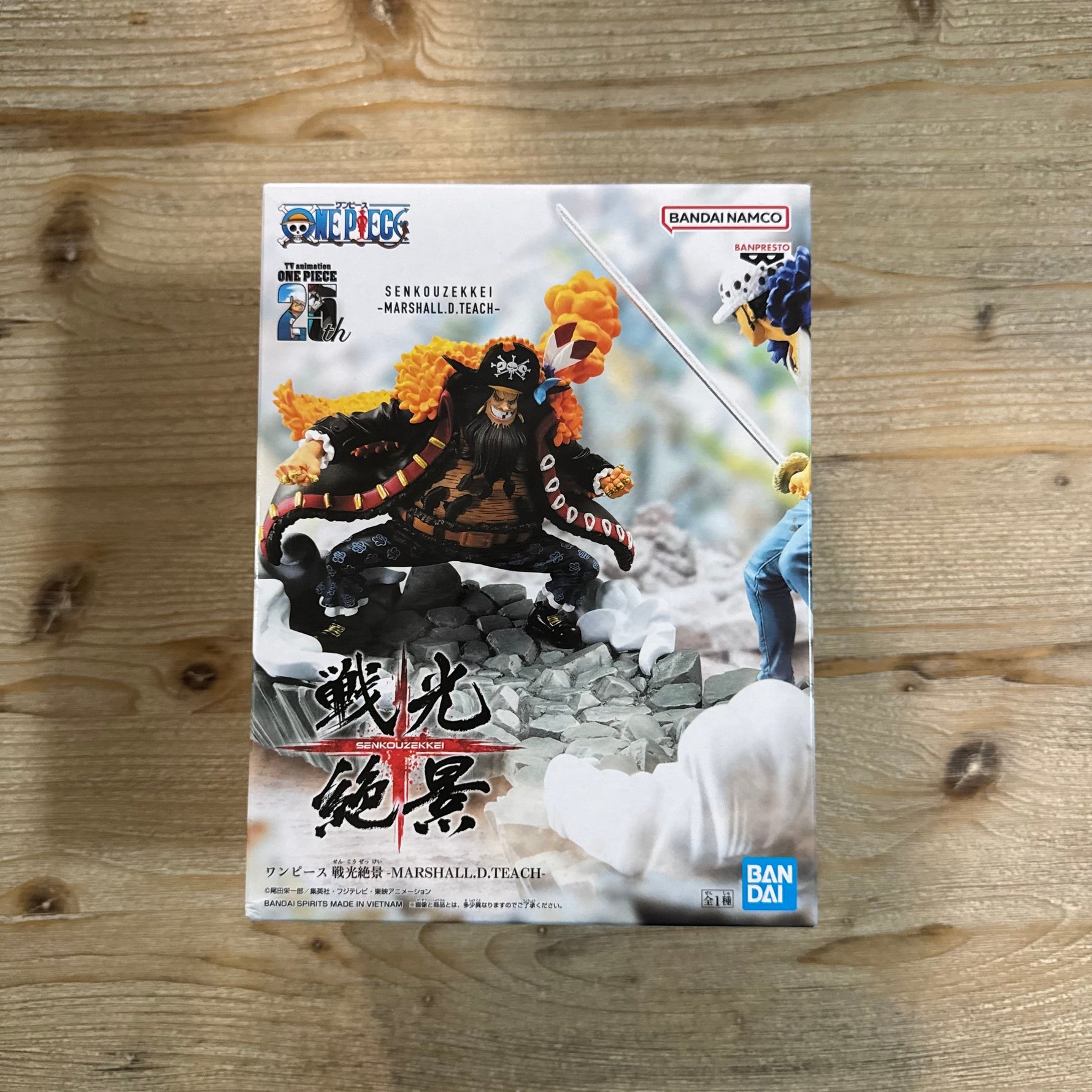 Marshall D. Teach - Figurine PVC - One Piece Officiel — figurine officielle | Minitaku