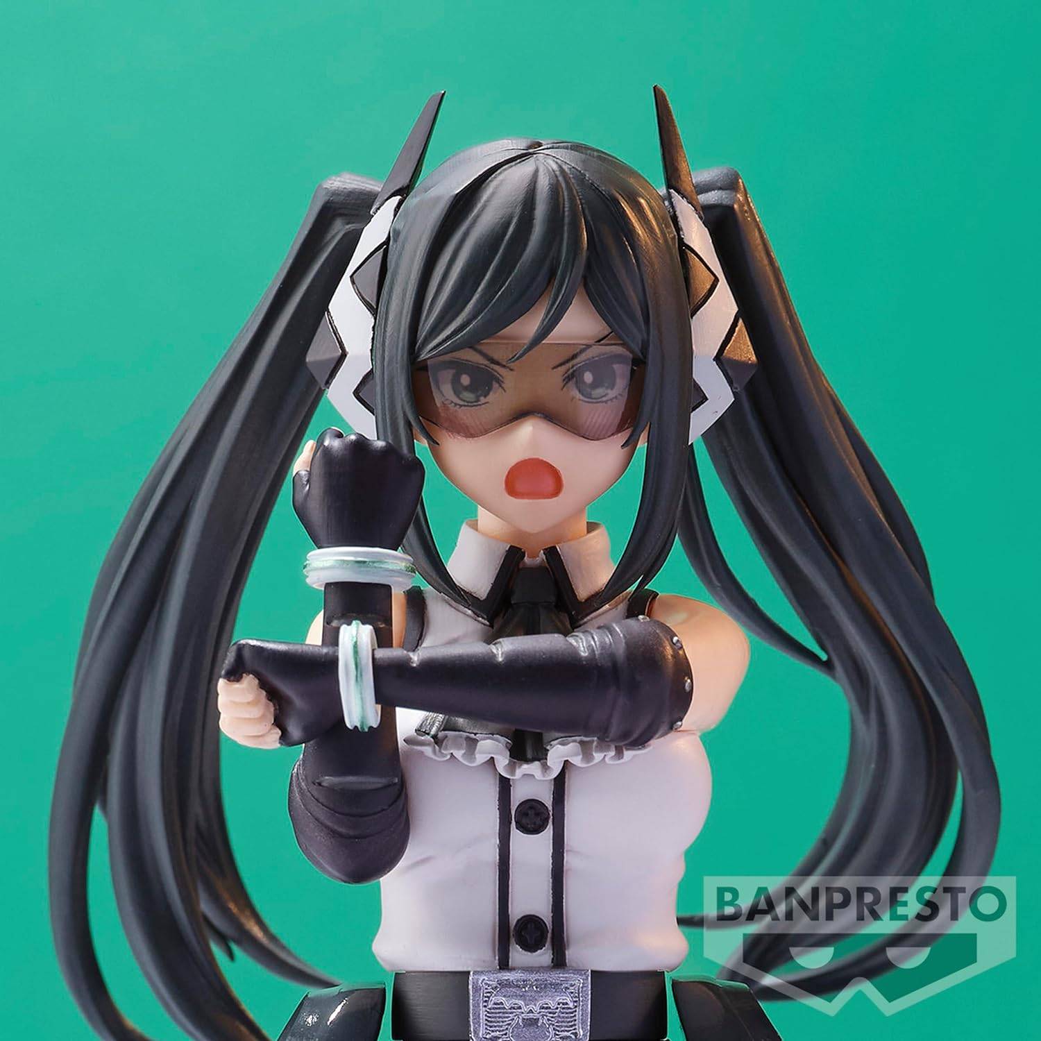 Figurine Lady Black - SHY - PVC – vue 1