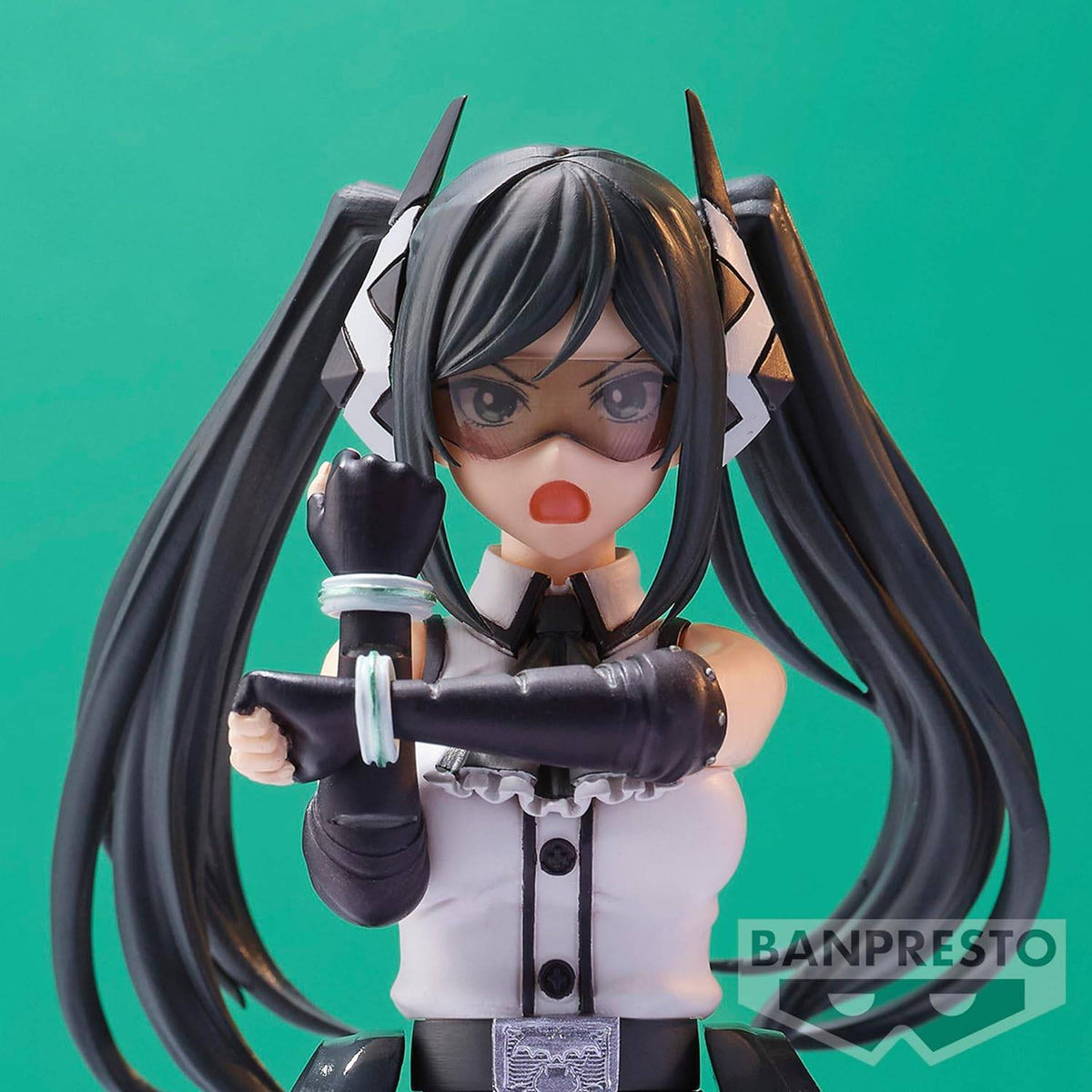 Figurine Lady Black - SHY - PVC – vue 1