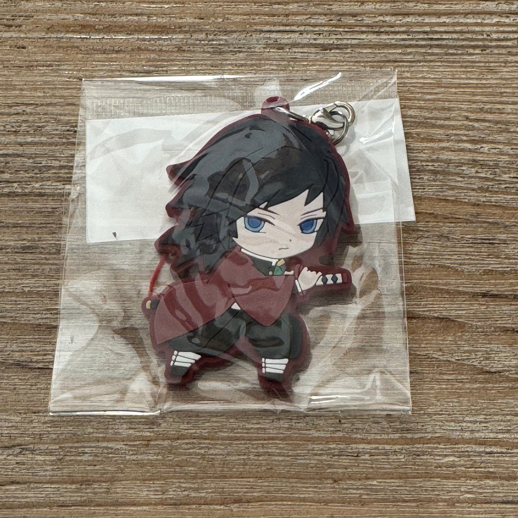 Giyu - Porte-clés PVC - Demon Slayer Officiel — porte-clés officiel | Minitaku