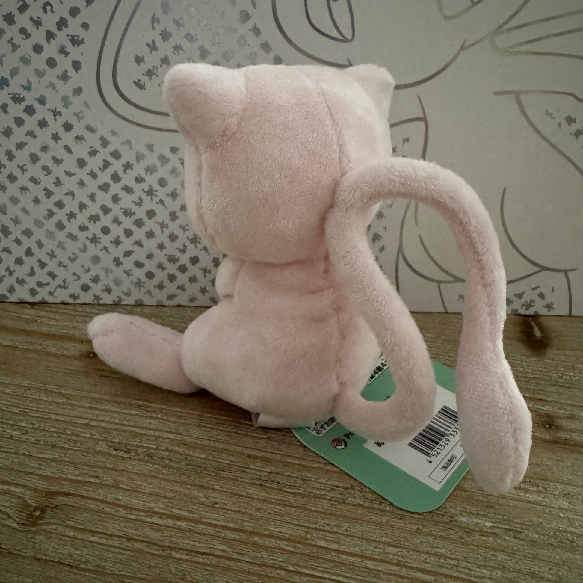 Mew - Peluche Douce - Pokémon Officiel Pokémon