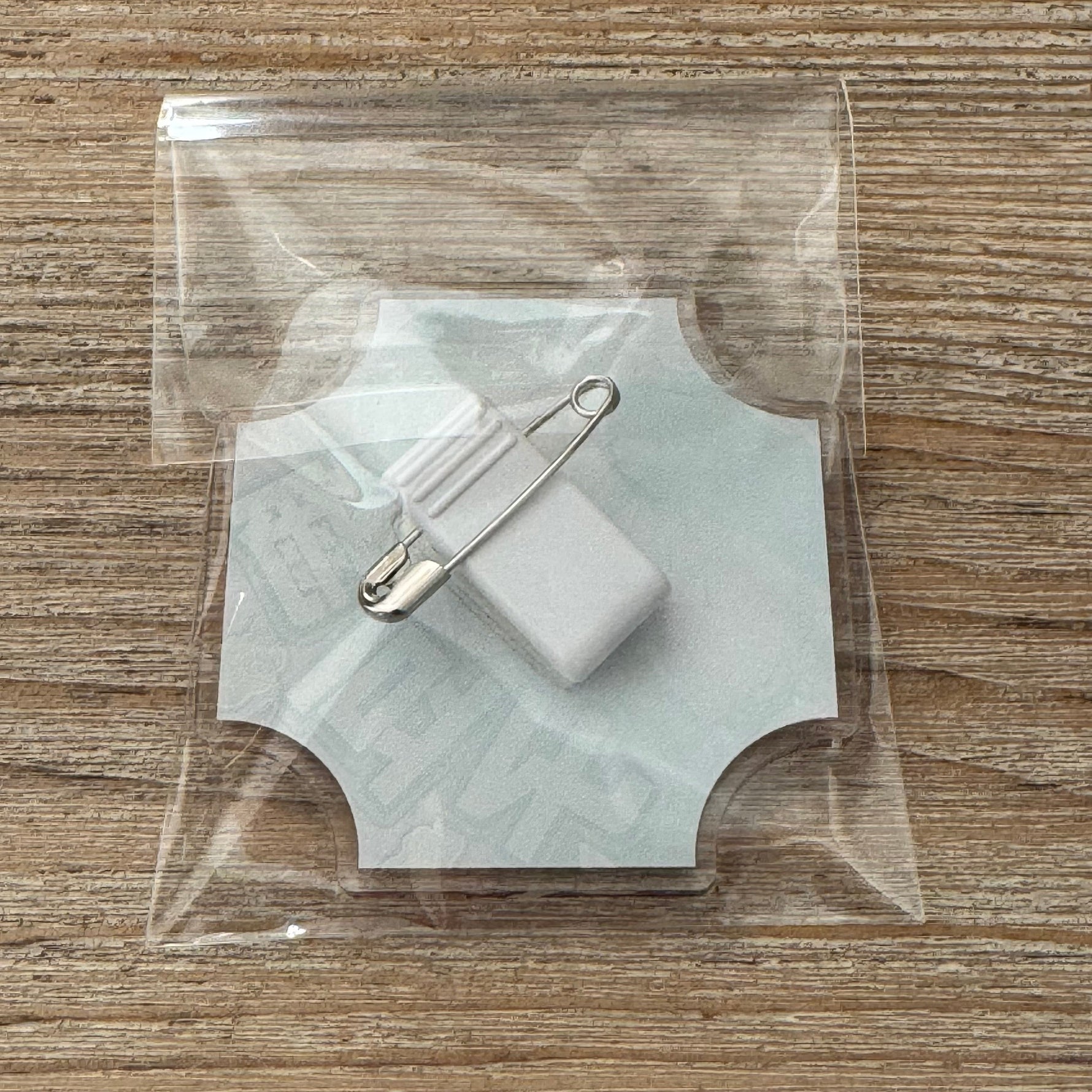 Nezuko - Badge Acrylique - Demon Slayer Officiel — goodies officiel | Minitaku