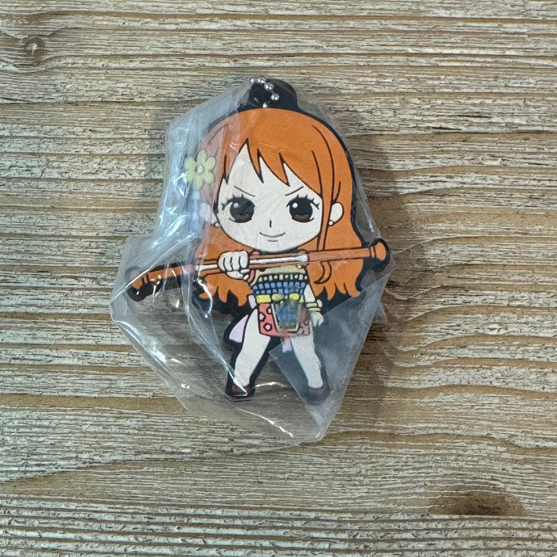 Nami - Porte-clés PVC - One Piece Officiel — porte-clés officiel | Minitaku
