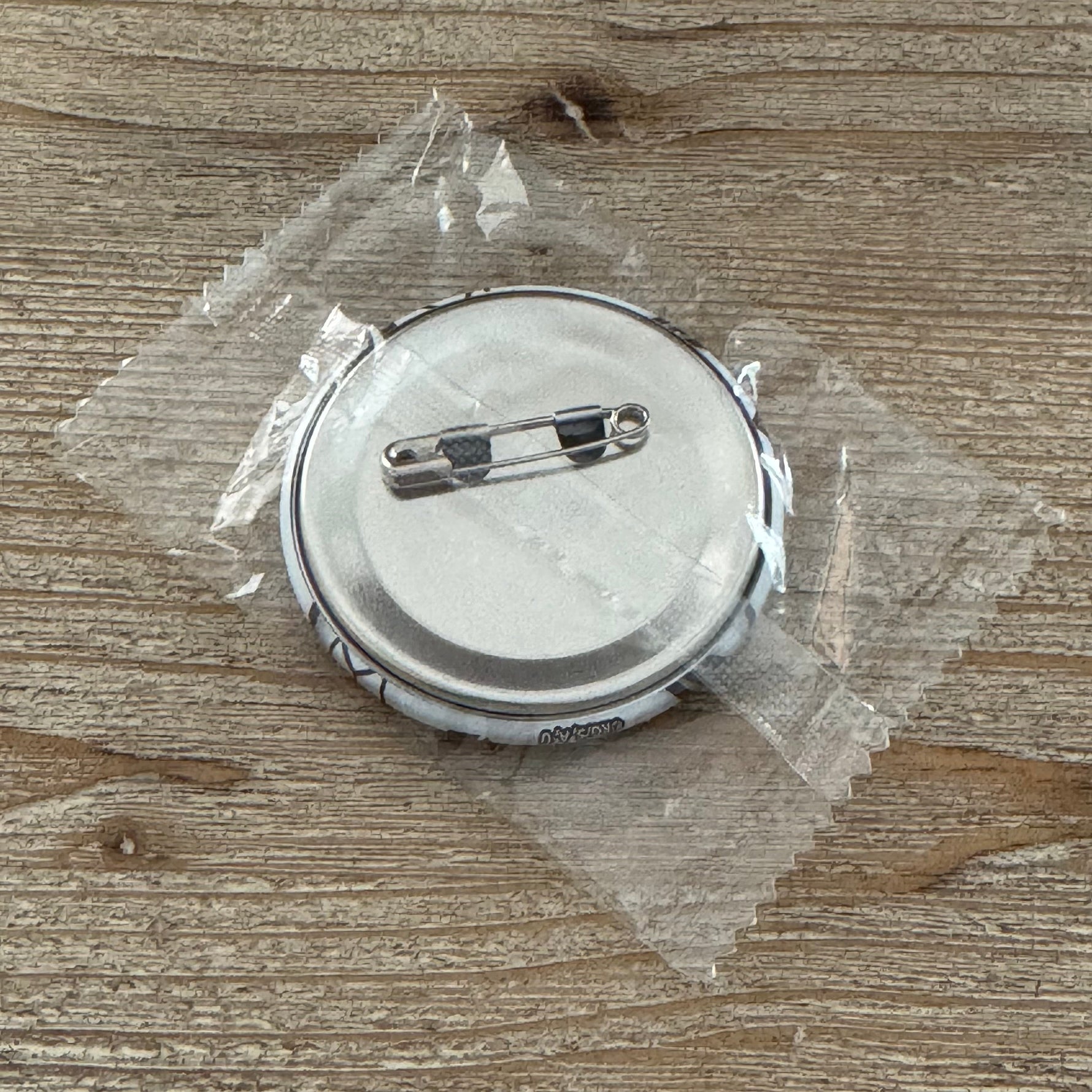 Nezuko - Badge Plastique/Métal - Demon Slayer Officiel — goodies officiel | Minitaku